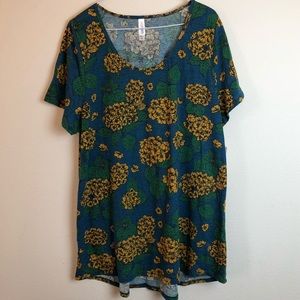 New with tags LuLaRoe Classic T plus size 3XL